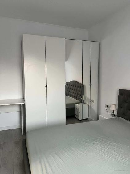 Apartament cu 2 camere semidecomandat în Giroc