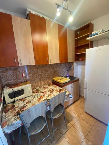 Garsonieră decomandată în Rogerius