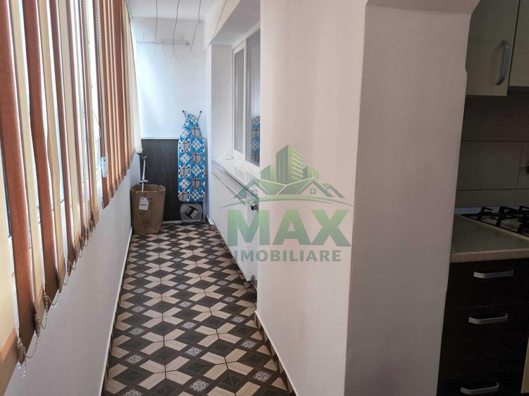 Apartament cu 2 camere decomandat în Malu Roșu