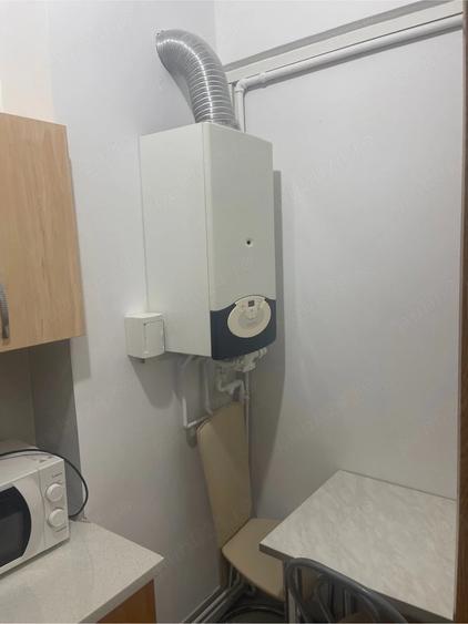 Apartament cu 2 camere decomandat în 13 Septembrie