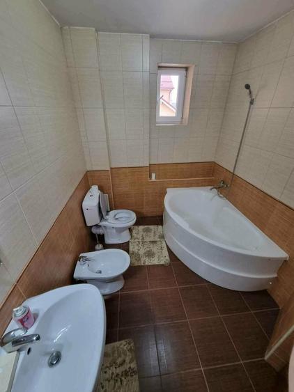 Apartament de inchiriat - 4