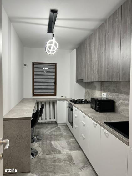 Apartament cu 2 camere, mobilat în Metalurgiei