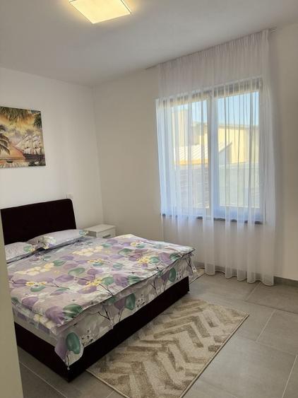 Casă cu 3 camere cu Teren 500 Mp în Central