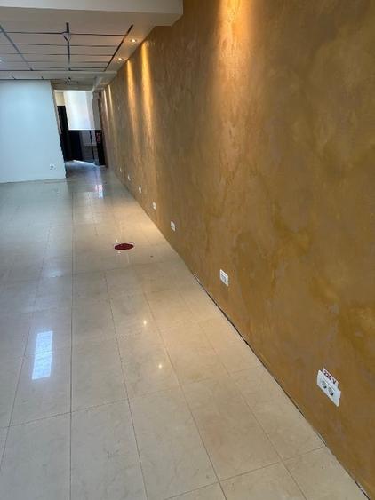 Spațiu comercial, de 80 mp, în Central
