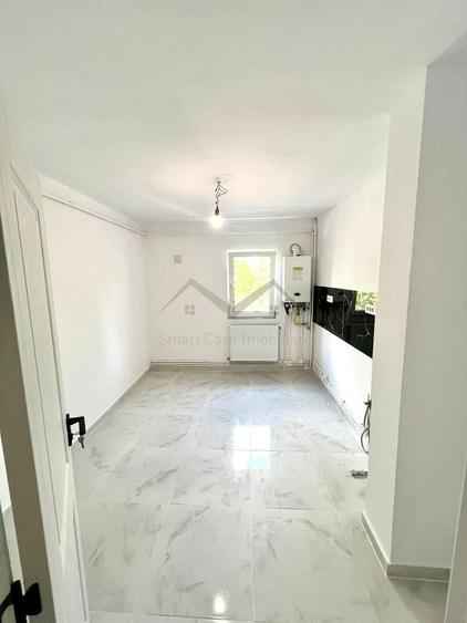 Apartament cu 4 camere decomandat în Dacia