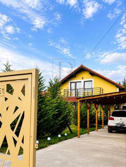 Casă individuală cu 5 camere cu Teren 587 Mp în Sânmihaiu Român