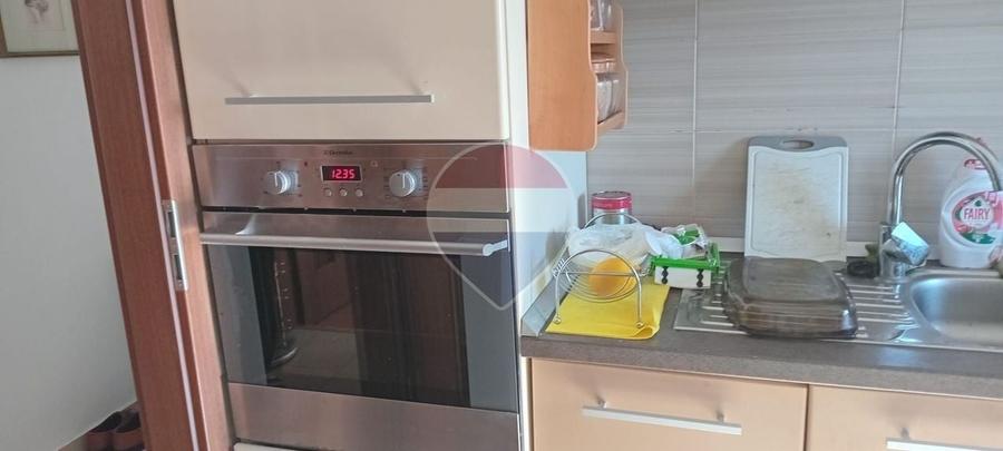 Apartament cu 2 camere semidecomandat în Polivalentă