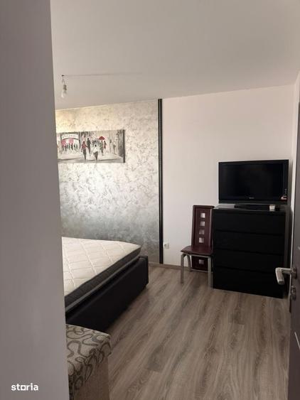 Apartament cu 3 camere semidecomandat în Militari