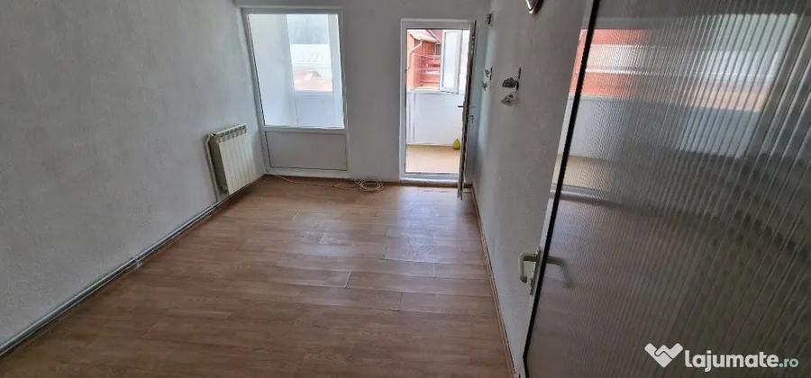 Casă cu 3 camere cu Teren 44 Mp în Zamora