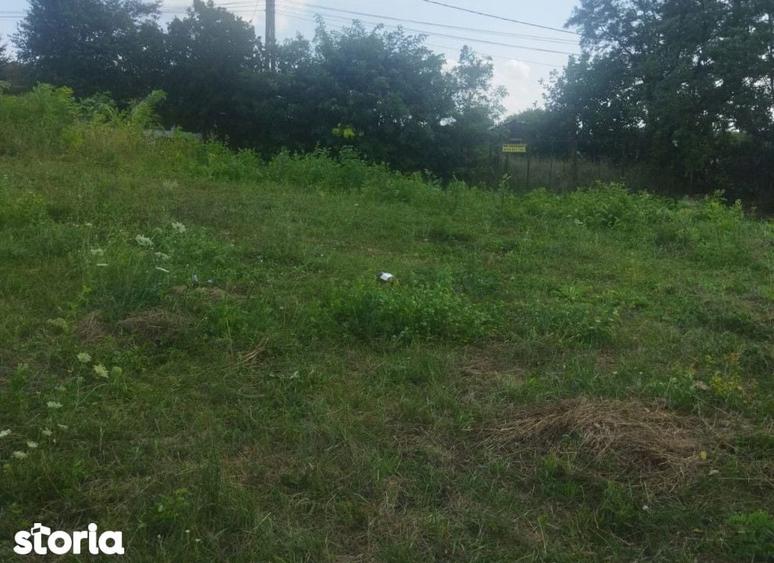 Teren de 562 mp, în Bârnova