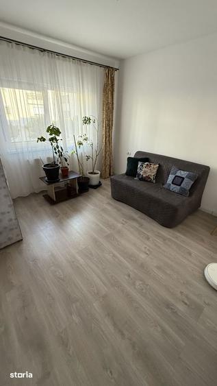 Apartament cu 3 camere în Giroc