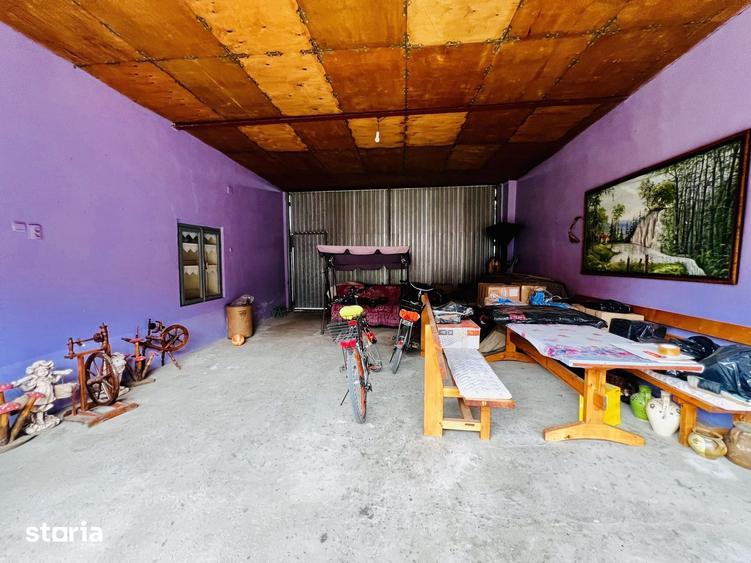 Casă cu 5 camere cu Teren 1735 Mp în Liebling