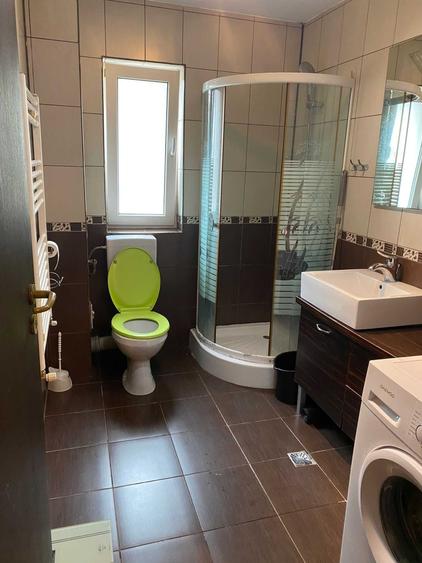Apartament cu 2 camere semidecomandat în Mărăști