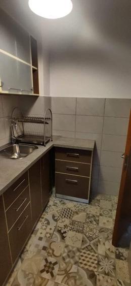 Garsonieră semidecomandată, mobilată în Vitan