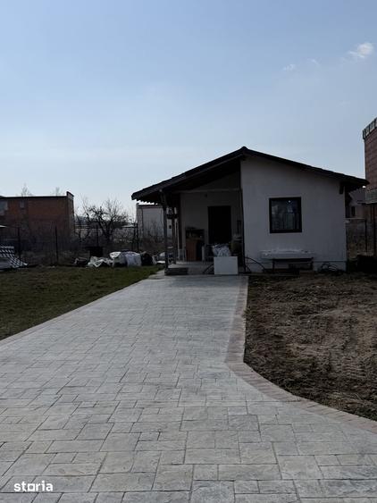 Casă cu 1 camere cu Teren 502 Mp în Mioveni