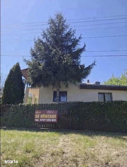 Casă cu 4 camere cu Teren 864 Mp în Central