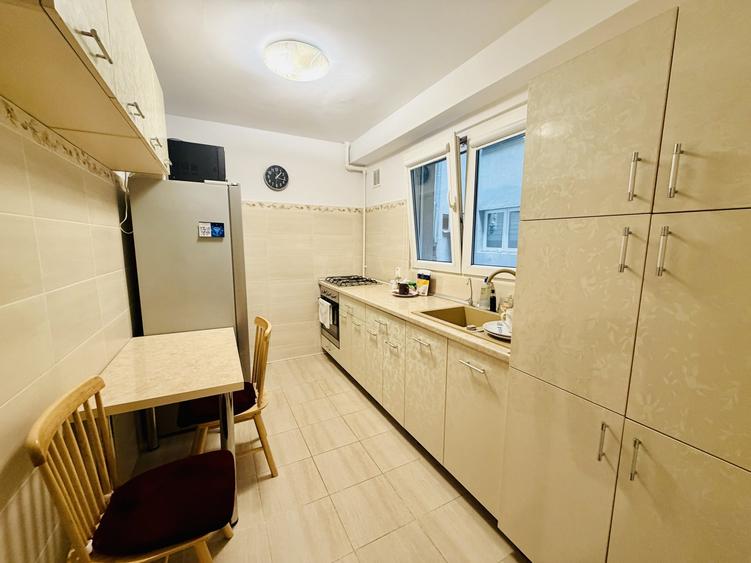 Apartament cu 2 camere decomandat, mobilat în Drumul Taberei