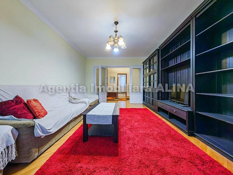 Apartament cu 4 camere decomandat în Kogălniceanu