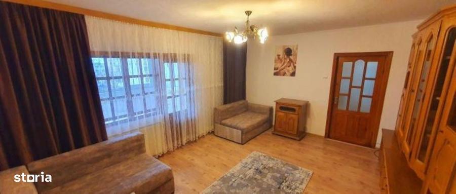 Apartament cu 2 camere decomandat, mobilat în Km 4