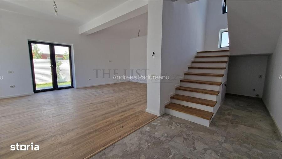 Vila Individuala cu 4 camere | OTOPENI | Canalizare si apa
