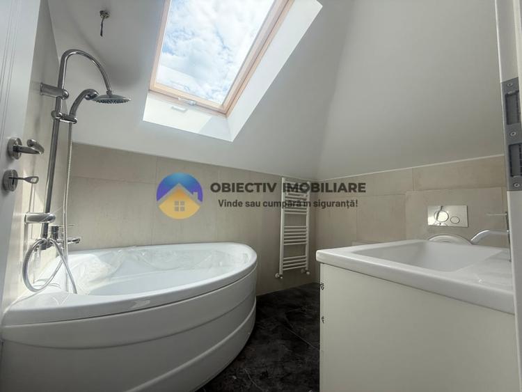 Apartament cu 3 camere decomandat în Calea Romanului