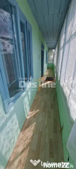 Casă cu 2 camere cu Teren 1000 Mp în Horlești