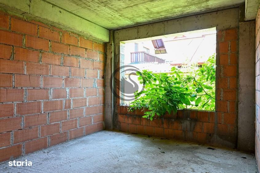 Casă cu 4 camere în Central