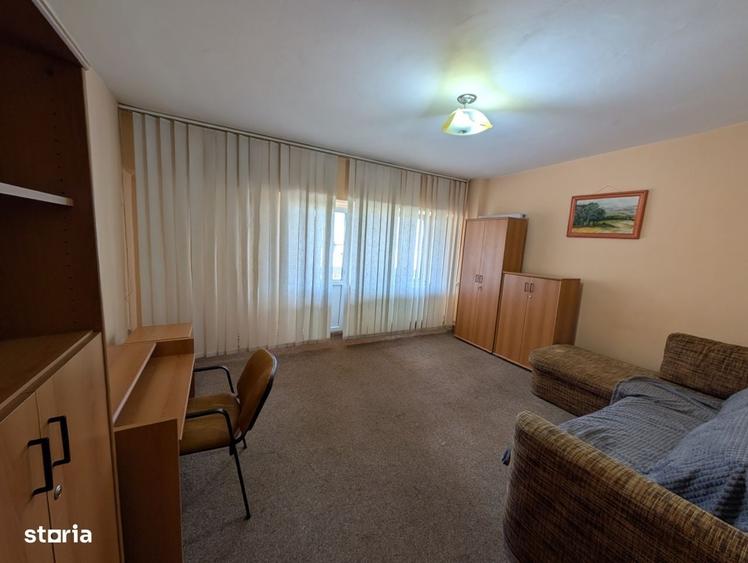 Garsonieră decomandată în Ștefan cel Mare