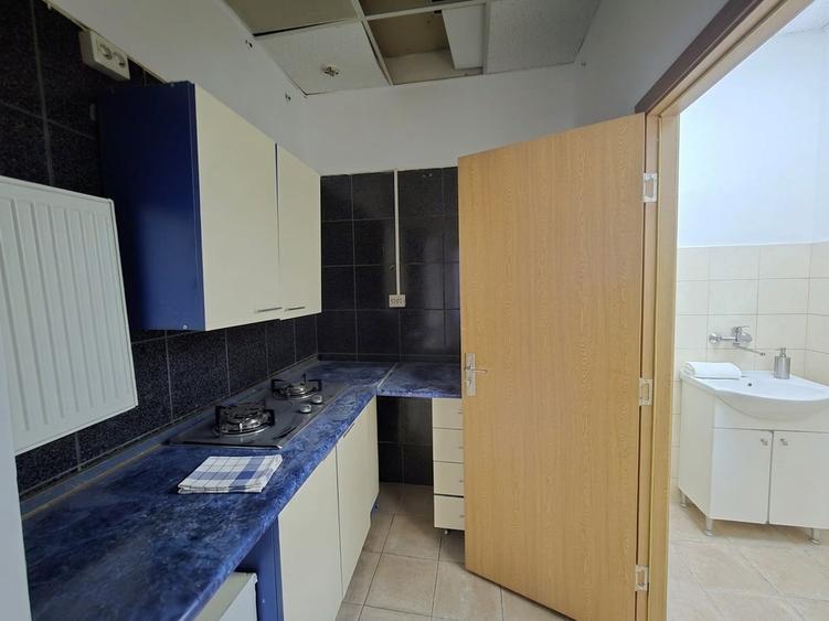 Spațiu comercial, de 204 mp, în Central