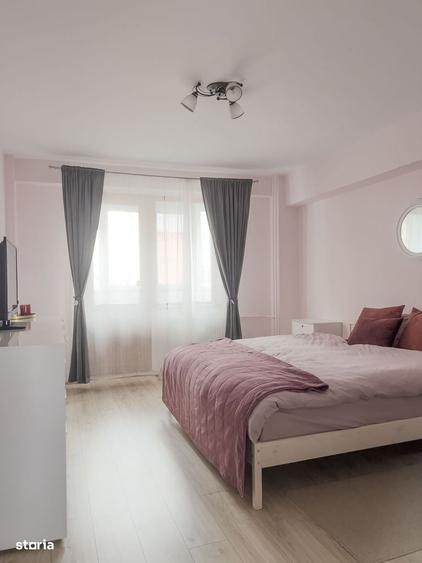 Apartament cu 3 camere decomandat în Nufărul