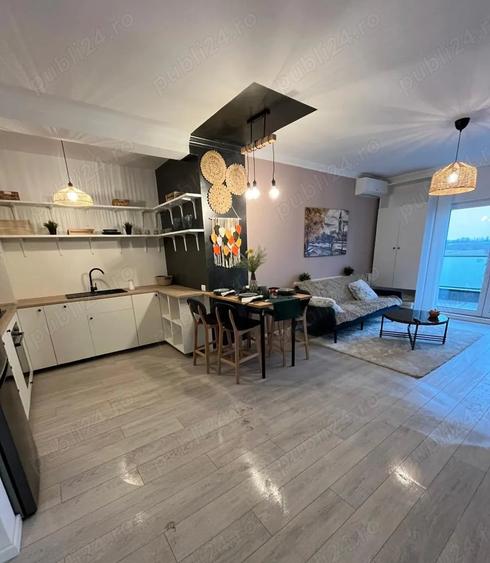 Apartament cu 3 camere decomandat, mobilat în Torontalului
