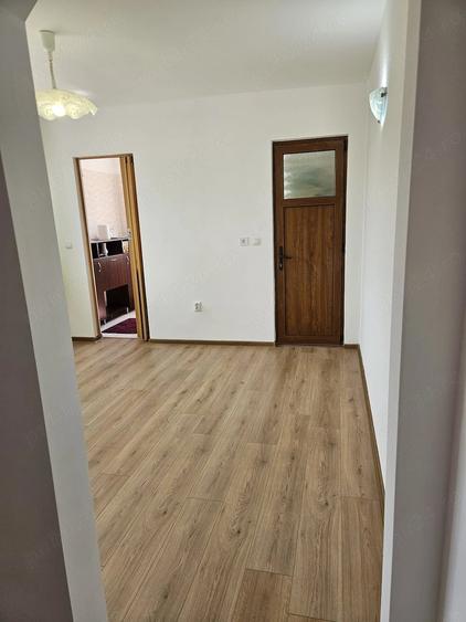 Apartament cu 2 camere nedecomandat în Florești