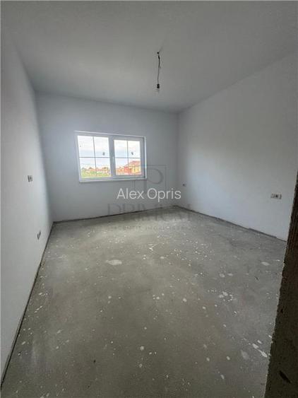 Casa spațioasa – 4 Dormitoare – Despartita prin Garaj (140 mp utili, 400 mp