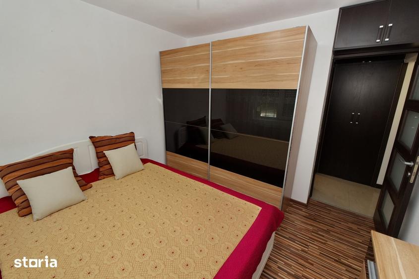 Apartament cu 2 camere în Micro 17