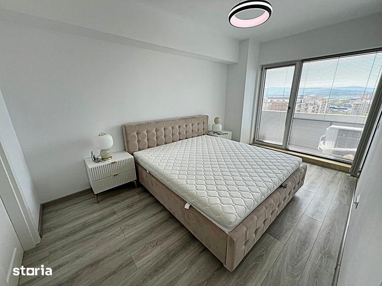Apartament cu 4 camere în Tătărași