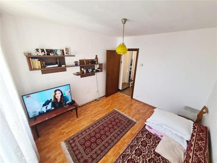 Apartament 3 camere decomandat - 7