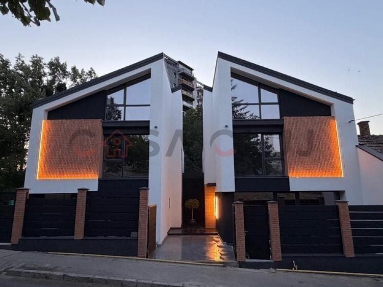 Duplex cu 4 camere cu Canalizare în Mănăștur