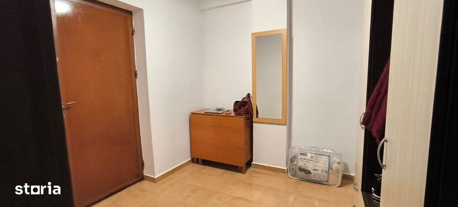 Apartament cu 2 camere semidecomandat în Bună Ziua