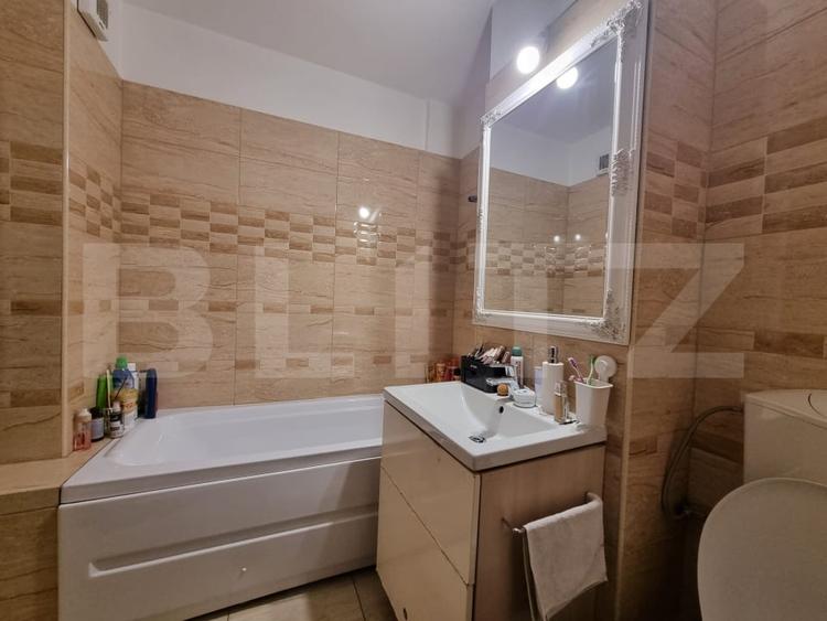 Apartament cu 4 camere semidecomandat, mobilat în Mănăștur