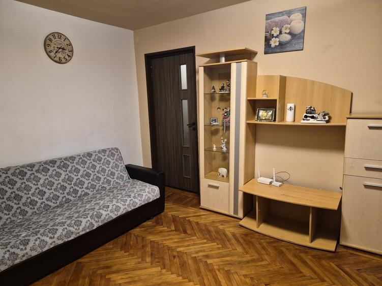 Apartament cu 2 camere nedecomandat în Central