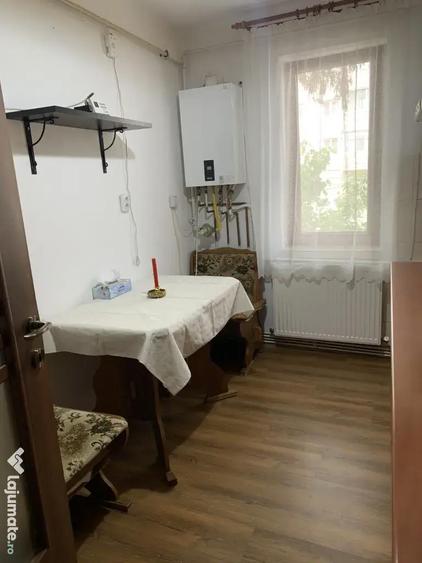 Apartament cu 3 camere de vanzare in Curtea de Arge? central - 1
