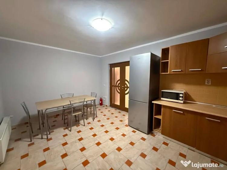 Casă cu 4 camere cu Teren 80 Mp în Andrei Mureșanu