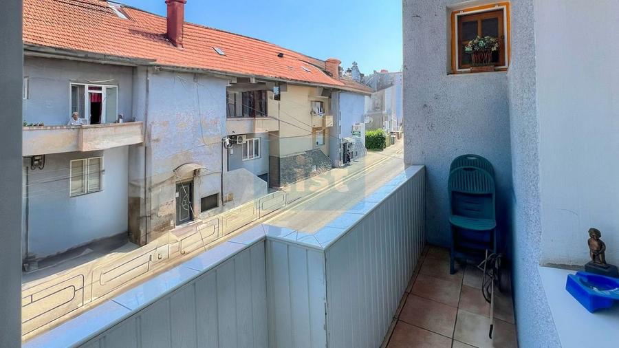 Spațiu comercial, de 67 mp, în Central