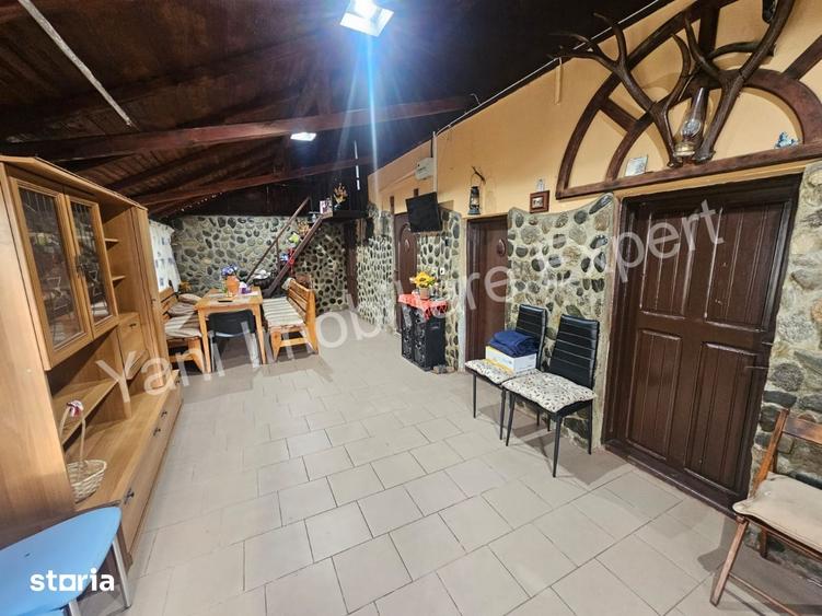 Casă cu 6 camere cu Teren 366 Mp în Curtea de Argeș