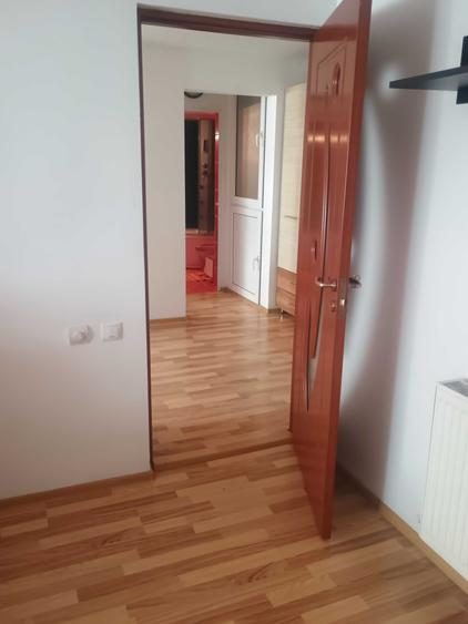 Apartament de vanzare - 5