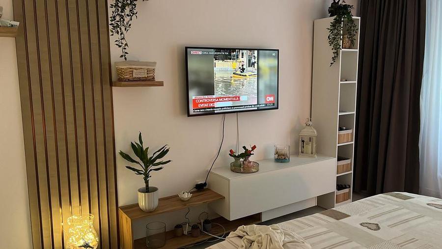 Apartament cu 2 camere semidecomandat în Nicolina