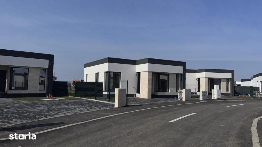 Casă cu 3 camere cu Teren 348 Mp în Berceni