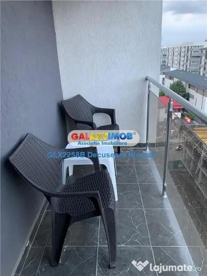 Apartament cu 6 camere decomandat în Chiajna