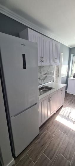 Apartament cu 3 camere decomandat în Păcurari