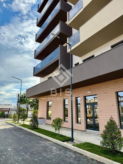 Apartament cu 3 camere decomandat în Centura